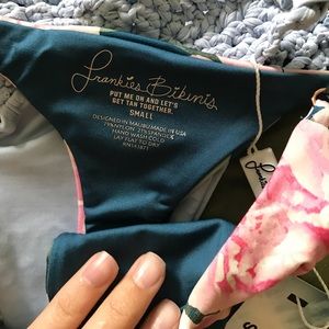 Frankie's Bikinis Swim - NWT Frankie’s Bikinis Joy Bottoms Frankie's Bikinis Swim - NWT Frankie’s Bikinis Joy Bottoms